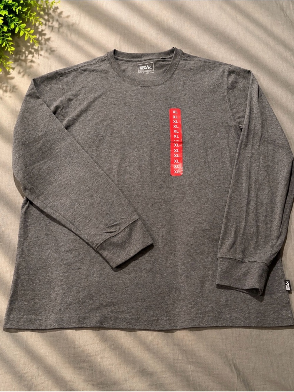 Men's Charcoal Long-Sleeve Crewneck Shirt